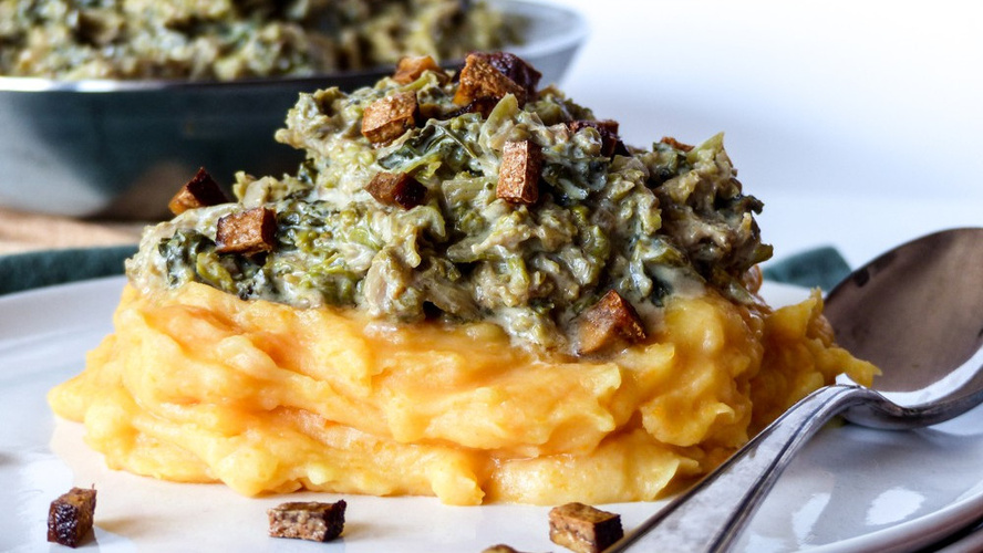 Rezeptbild für Rahmwirsing mit Kartoffel-Möhren-Püree